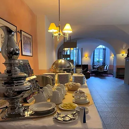 Hotel Goldener Adler 4*